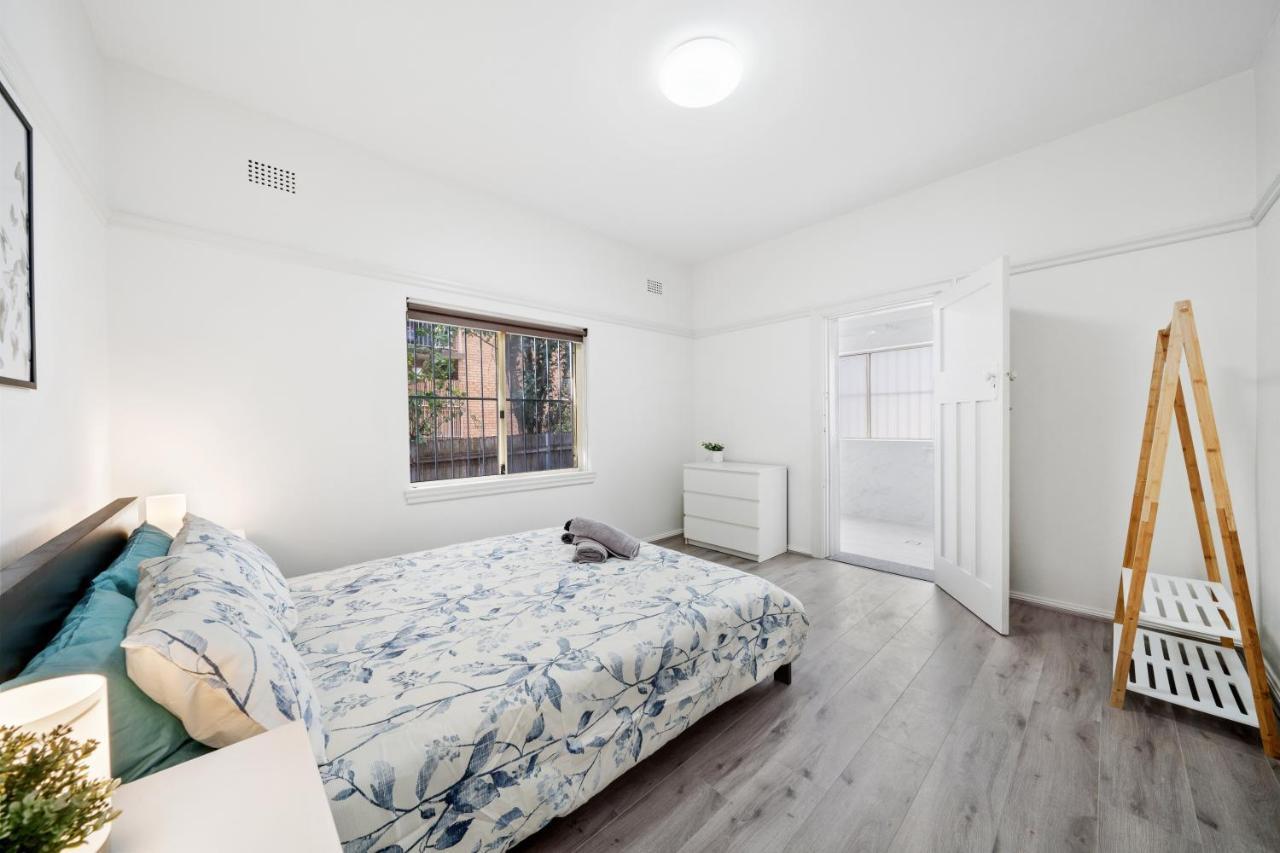 Burwood New 2 Bedroom 2 Bathroom Apartment ซิดนีย์ ภายนอก รูปภาพ